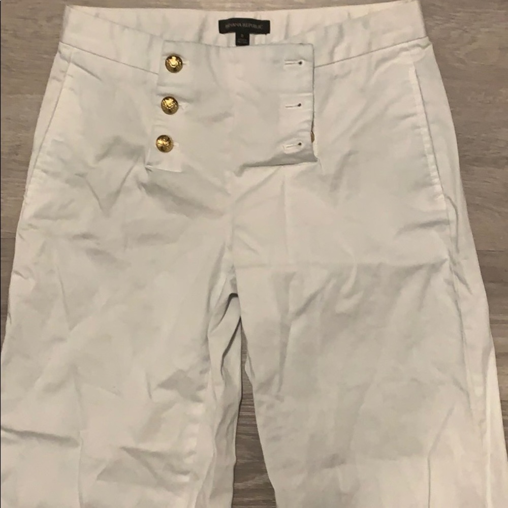 Banana Republic White Sailor Capris
